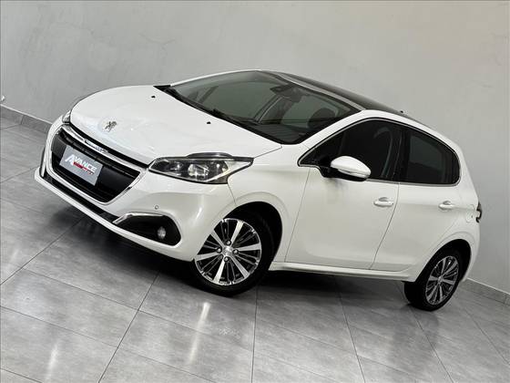 PEUGEOT 208 1.6 GRIFFE 16V FLEX 4P AUTOMÁTICO